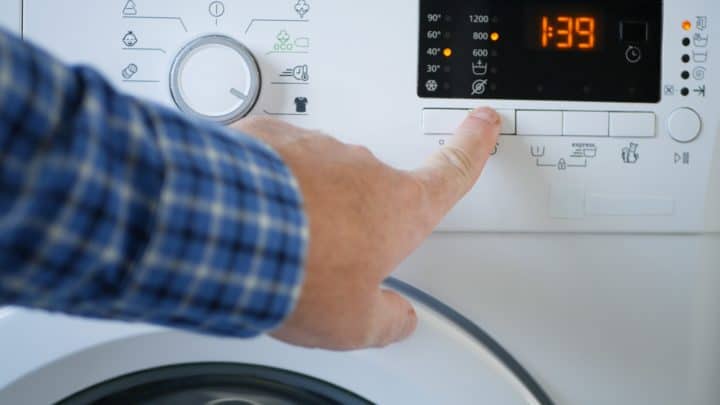 How to Reset a Washing Machine