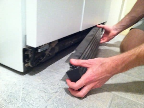 how to clean refrigerator coils