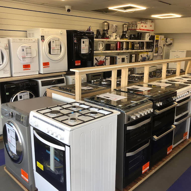 Provides advice on purchasing home appliances for a Canadian home in 2025.